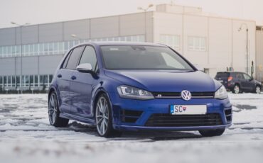 Volkswagen X8 2019 Review, The Luxury of Blue Navy Color